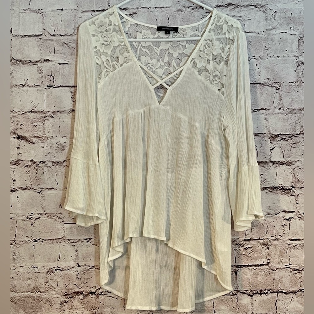 Ambiance High and low top Size Large  (A-26)
